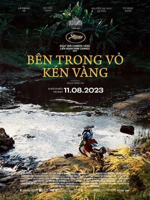 Poster phim Bên Trong Vỏ Kén Vàng (2023)