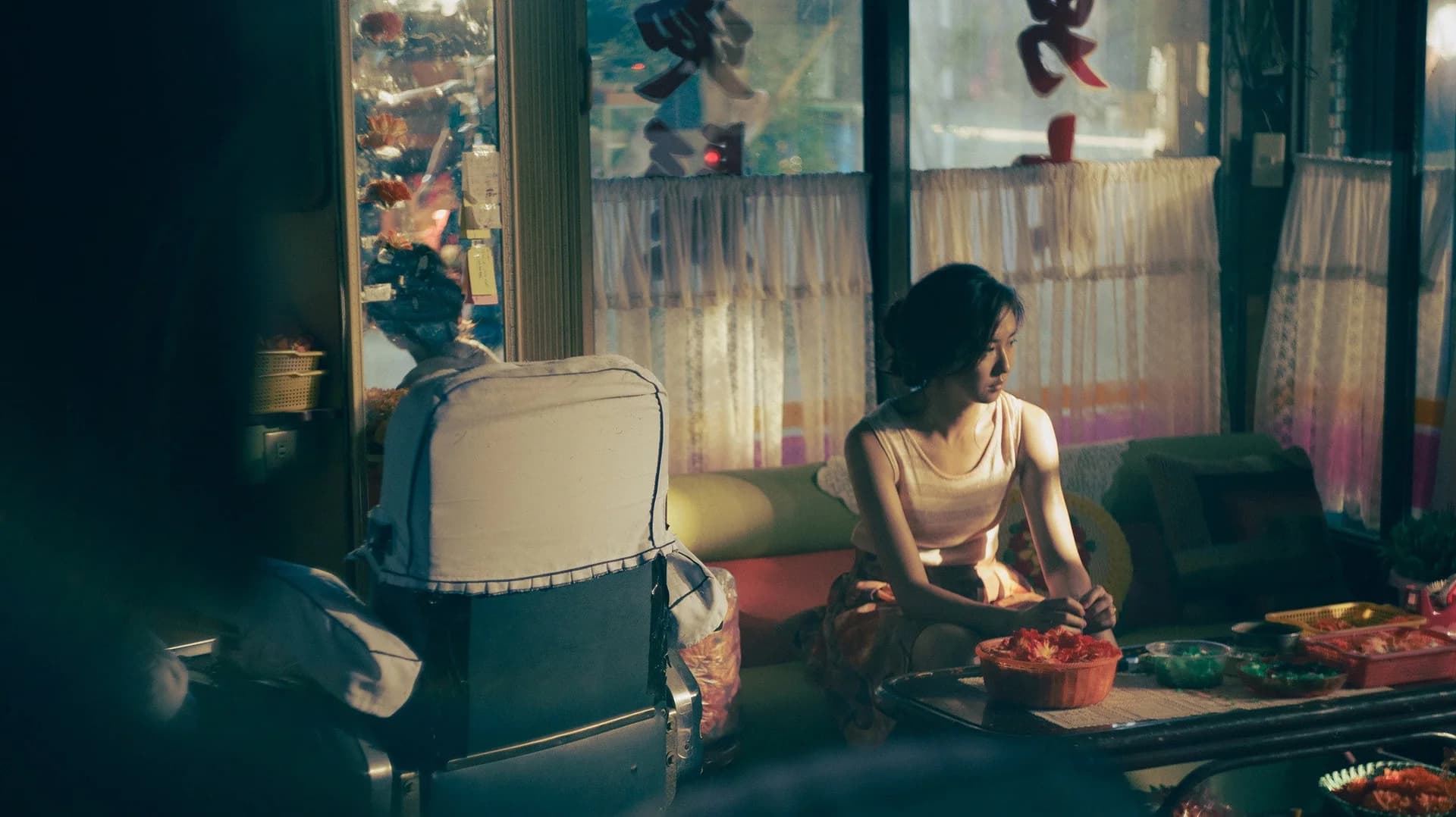 Backdrop phim Nữ Nhi