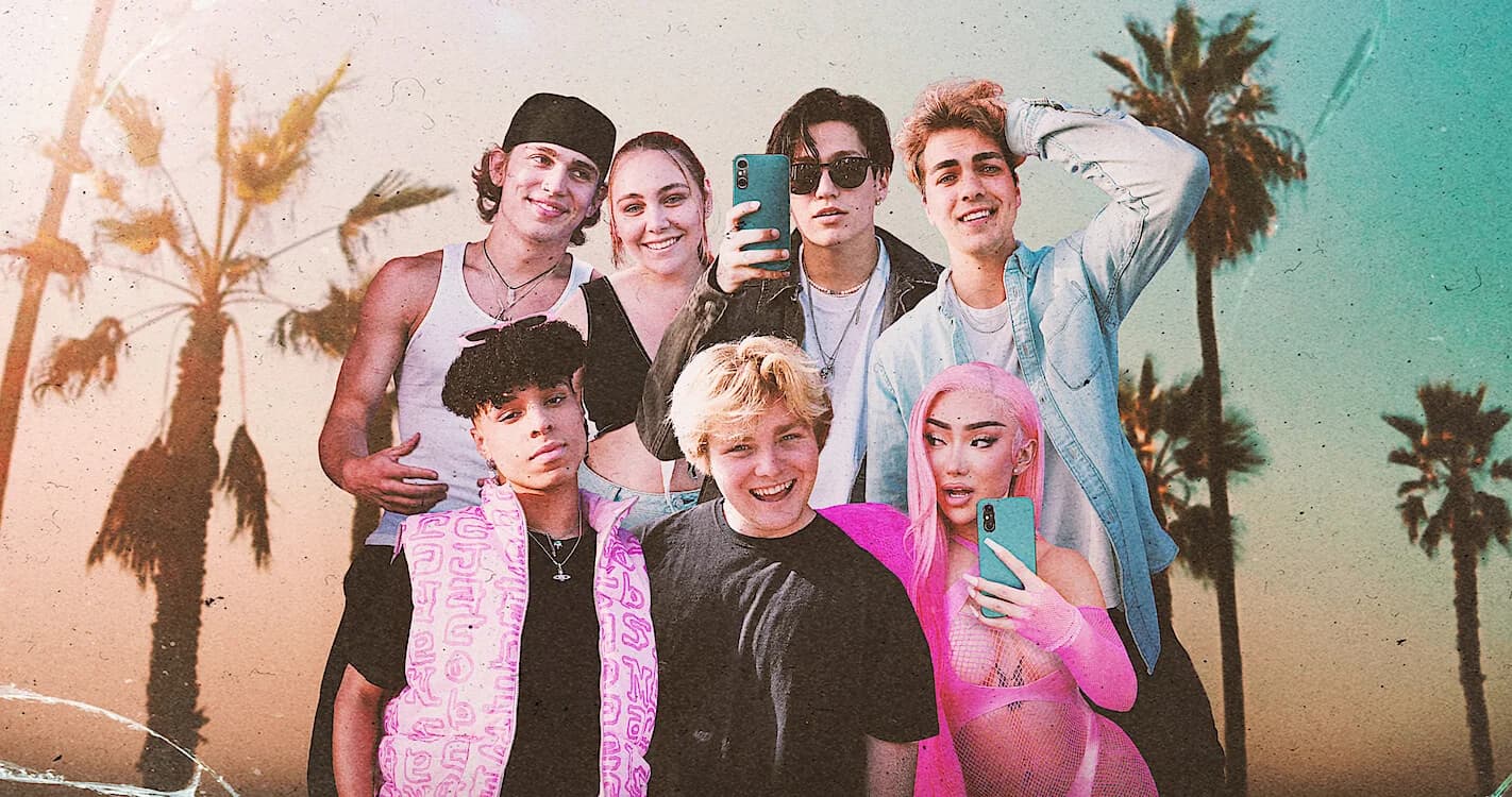 Backdrop phim Hype House: Nhà sao TikTok