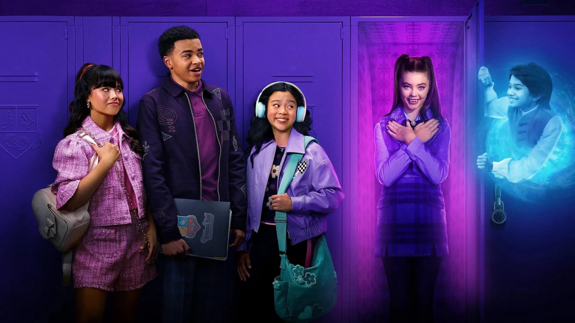 Backdrop phim Vampirina: Ma Cà Rồng Tuổi Teen